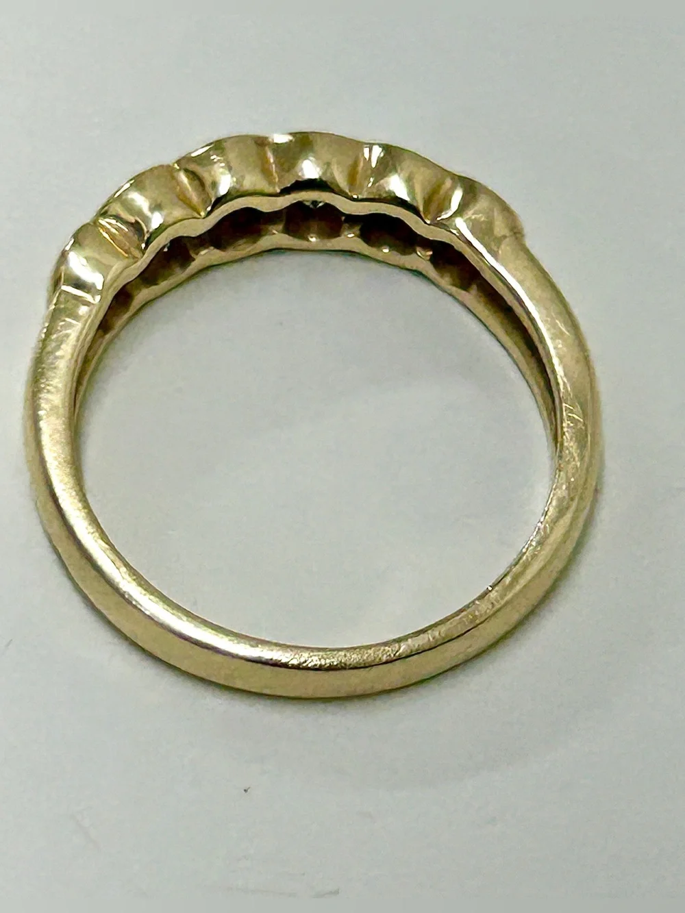 Vintage 14 Karat Gold 6 Bezel Set Diamond Ring